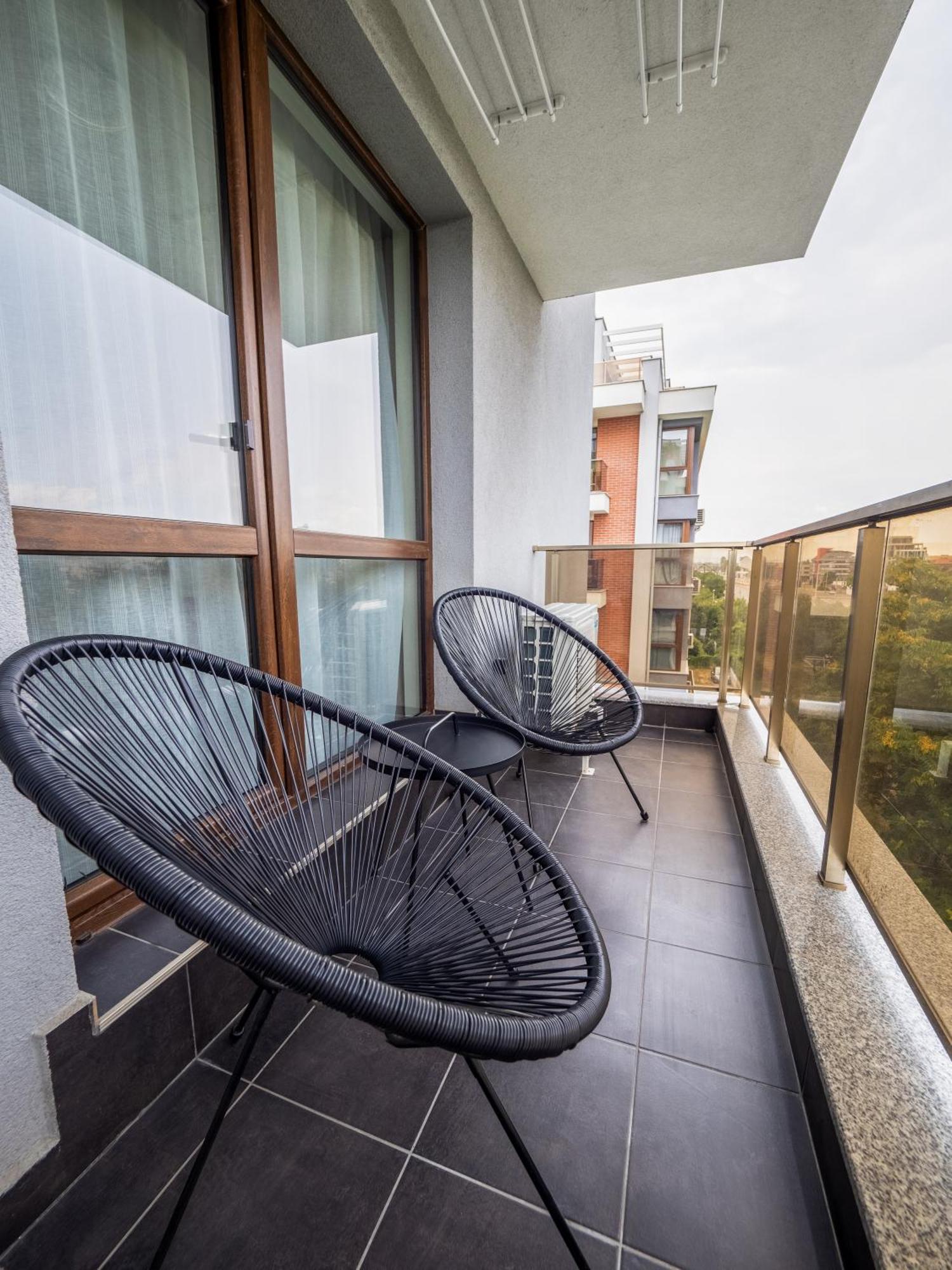 Апартамент The Boulevard Luxury 2 София